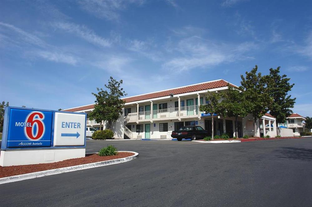 Motel 6-Redding, Ca - South Exterior foto