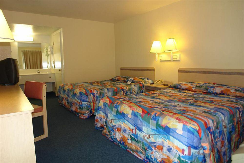Motel 6-Redding, Ca - South Exterior foto